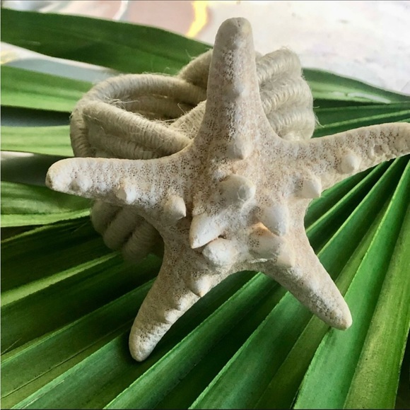 NWT 6) Woven White Bumpy Starfish Napkin Ring Holders - Picture 4 of 7